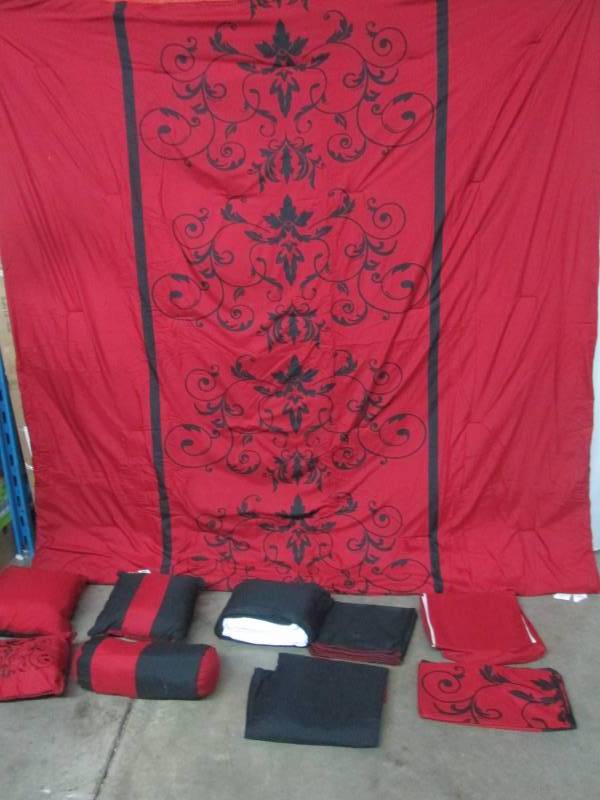 Alcove Cassandra 30-pc. Bedroom Super Set - Cali. King
