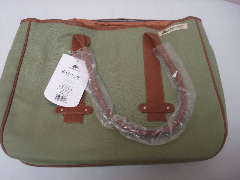 New Ozark Trail 24 Can Soft Sided Tote Bag