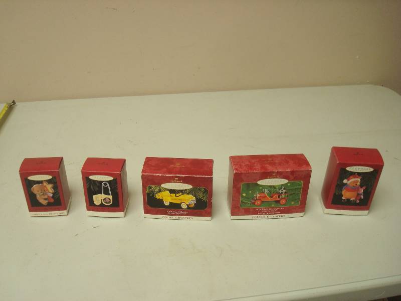 Lot Of Hallmark Ornaments