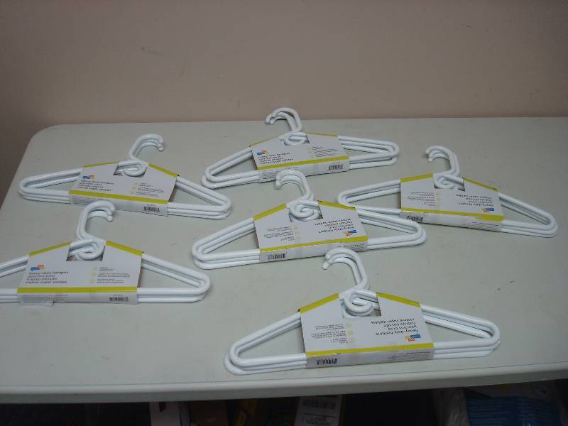 Lot Of 6 Packs Of 3 Heavy Duty Plastic Hangers, New