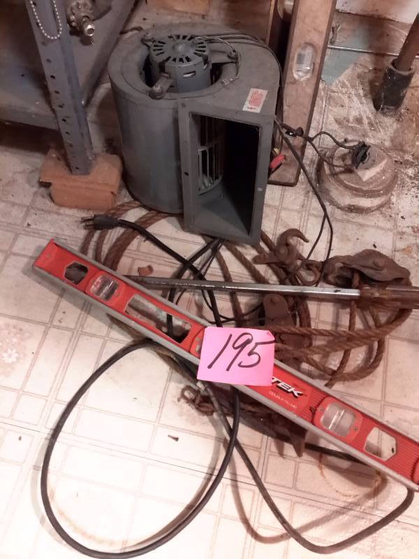 lot 195 image: Squirrel Cage Fan, 3 levels, antique pulley and rope system as shown.  Large screwdriver.