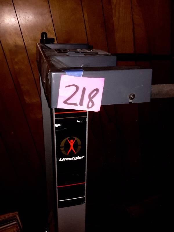 lot 218 image: Life Styler Tread Mill.. This works.. Not the latest and greatest technology, but if you want something to just help you get some exercise.. Here is a good one for you.