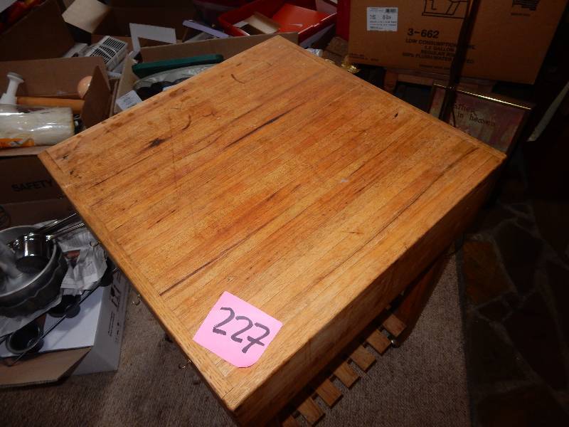 lot 227 image: Butcher Block Island with Bottom Shelf.. 24in x 24in x 33in h