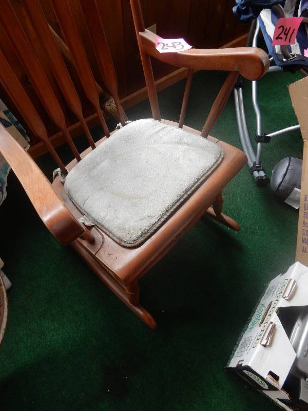 lot 243 image: Nice Maple Rocker