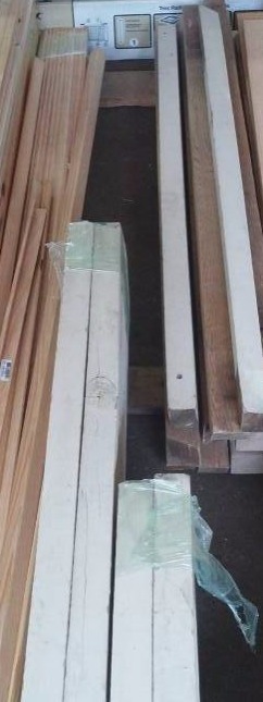lot 40D image: 42, Old Style Ballusters..