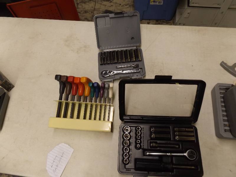 lot 700 image: Hex Key set and socket set