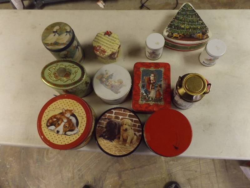 lot 714 image: Tins, 12 of them