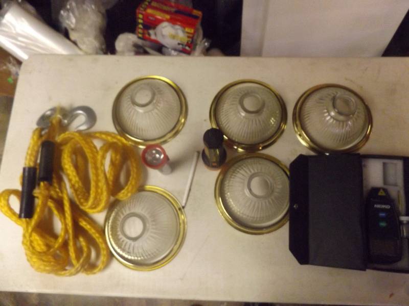 lot 740 image: Flashlights, Neiko Digital Tacnometer, light fixture globes