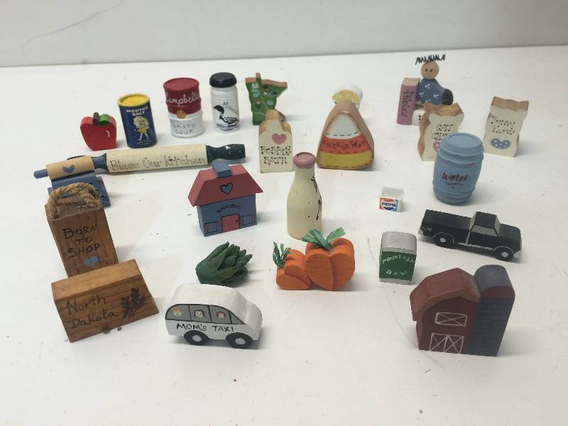 Wooden Decorations