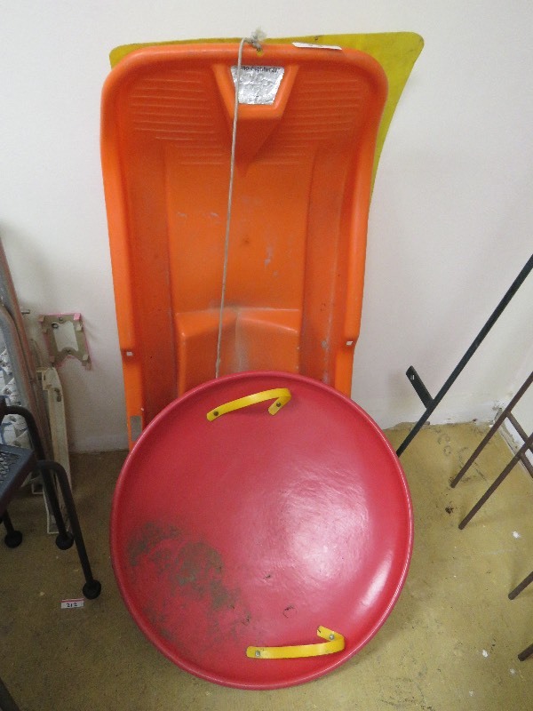Sled lot