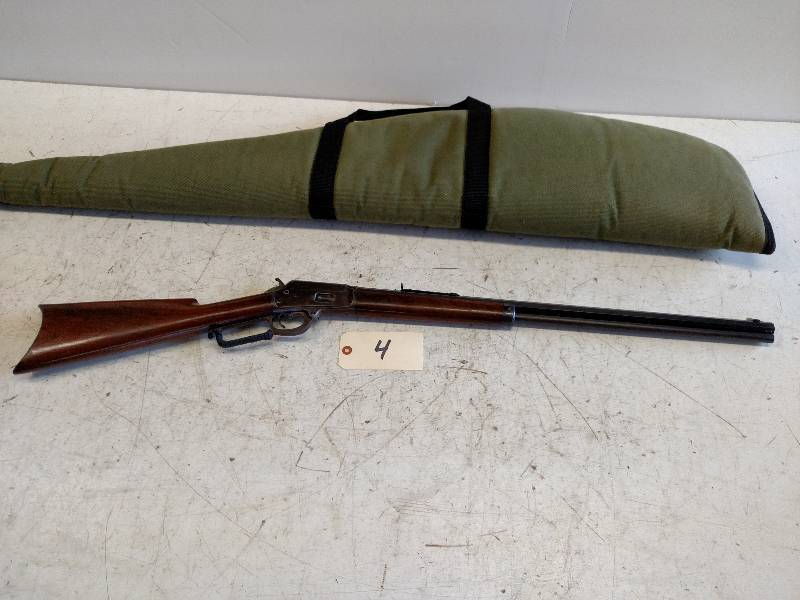 lot 4 image: Marlin 1889 32-W