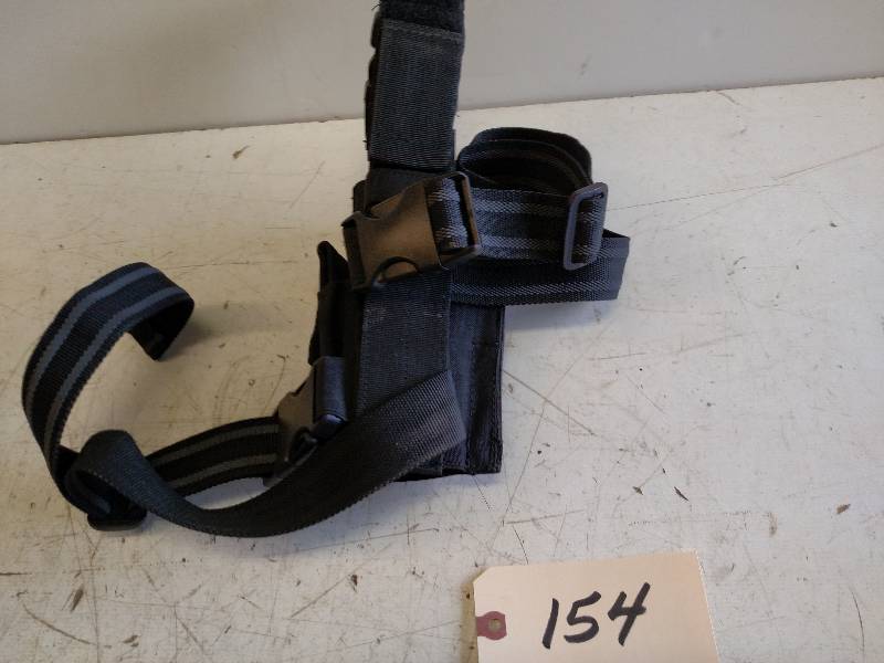 lot 154 image: Tactical Leg Holster...