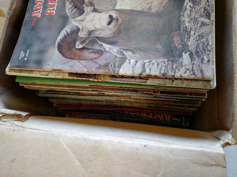 lot 209 image: Vintage The American Rifleman Magaz...