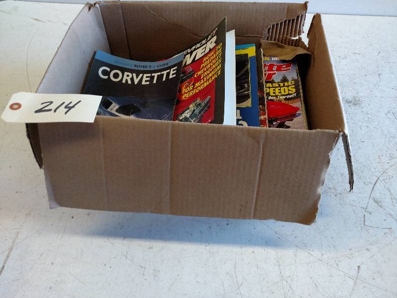 lot 214 image: Asstd Automotive Books & Magazines...