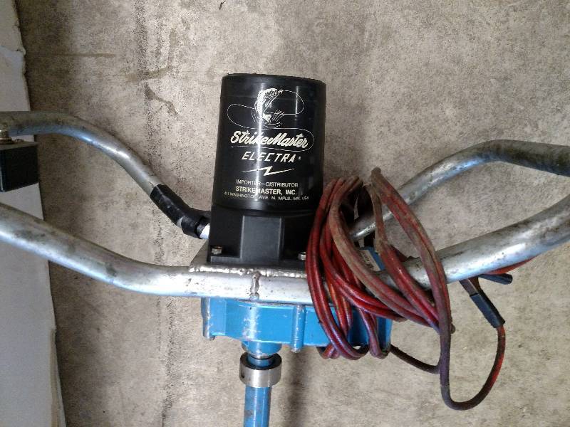 lot 242 image: Strikemaster EL Electric 7 Ice Aug...