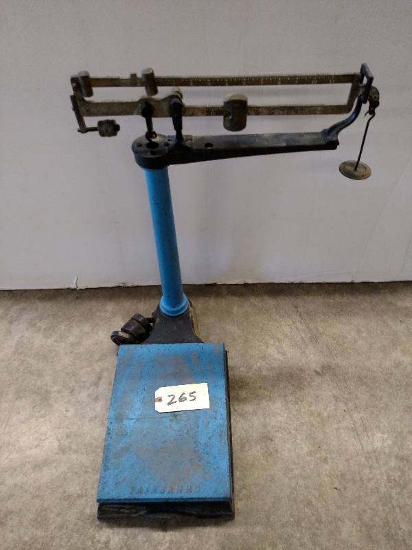 lot 265 image: Vintage Fairbanks Scale...