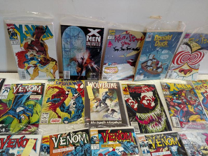 lot 369 image: (29) Comic Books...