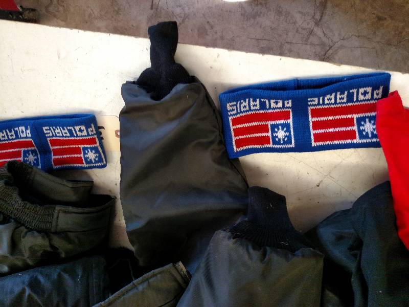 lot 373 image: Asstd Polaris Clothes in Decoy Bag...