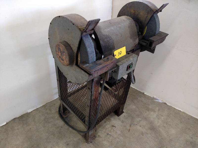 lot 10 image: 16 Double End Pedestal Grinder, 2 ...