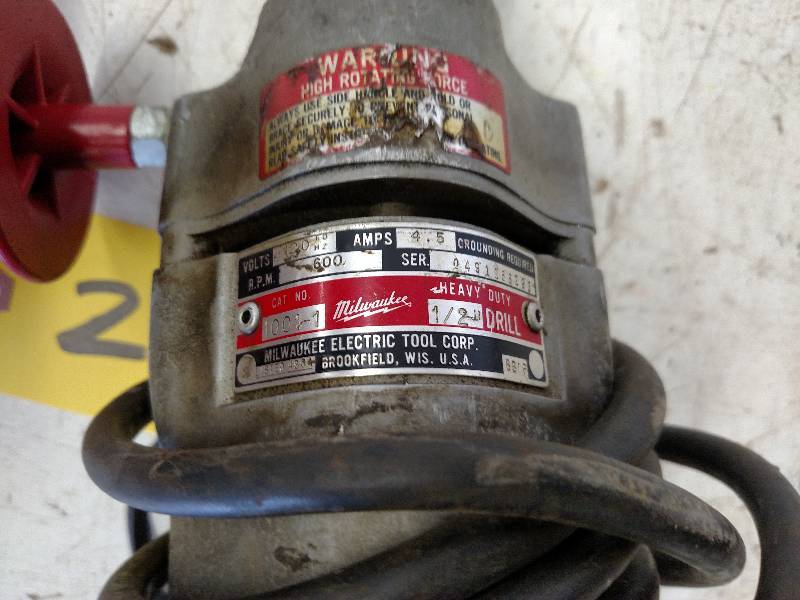 lot 26 image: Milwaukee Heavy Duty  12 Drill, W...