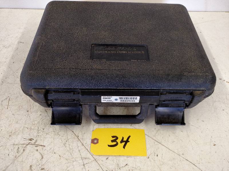 lot 34 image: Snap-On 38 Cordless Drill, 14.4v,...
