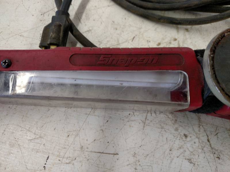 lot 46 image: Snap-On Trouble Light, Works...