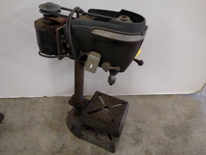 lot 13 image: Craftsman 13 Drill Press, 12 Key...