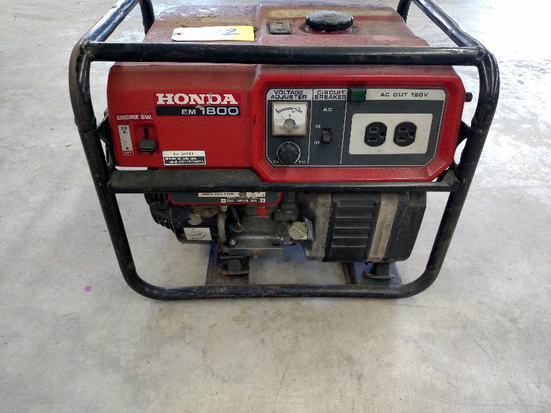 lot 172 image: Honda EM1800 Generator, 120 v, Need...