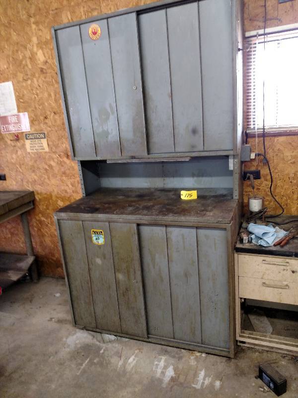 lot 175 image: Steel Cabinet, 4 x 87 x 27...