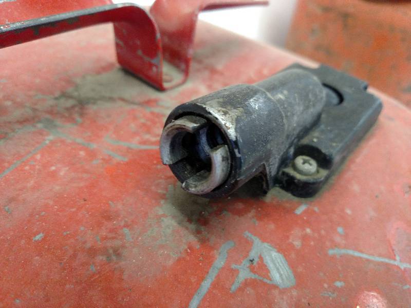 lot 238 image: 6 Gallon Outboard Gas Tank...