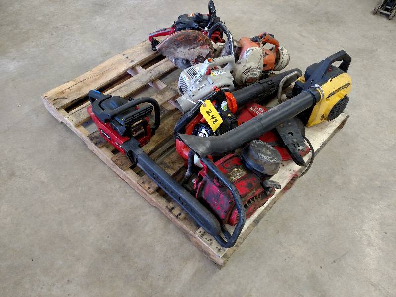 lot 248 image: Asstd Chain Saws & Blowers for Par...