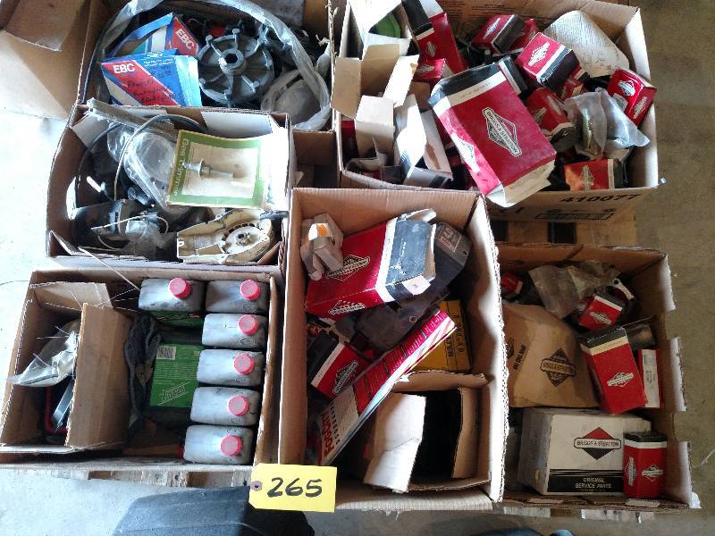 lot 265 image: Asstd Parts, Oil, & Misc...