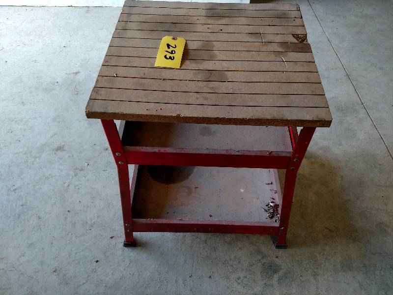 lot 293 image: Work Station, 20 x 18 ...
