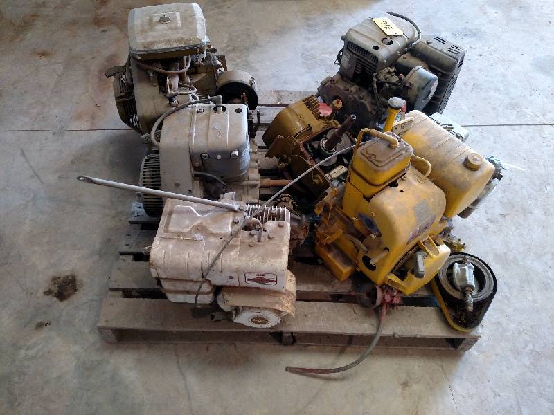 lot 316 image: Asstd Small Engines, Some New, Par...