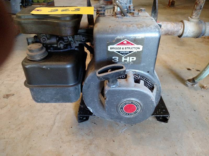 lot 323 image: Skil 3hp, 1 12 Water Pump, Stuck...