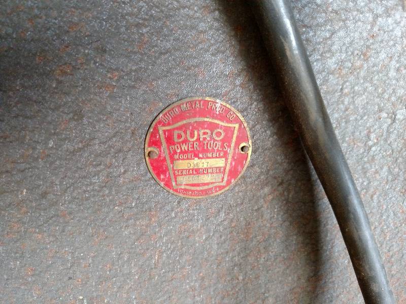 lot 331 image: Duro 10 Tilting Arbor Table Saw, 3...
