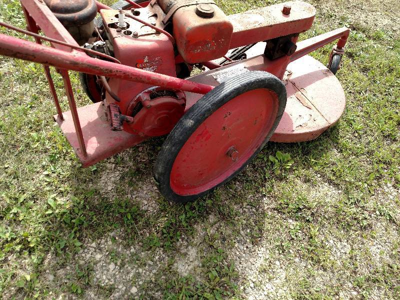 lot 338 image: Champion Rotary Weed Cutter, Self P...