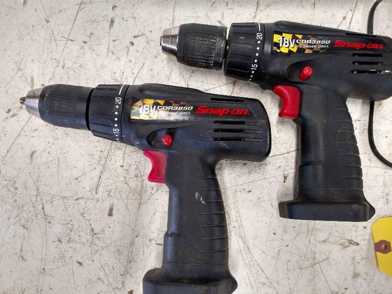 lot 35 image: (2) Snap-On 12 Drills & Trouble L...