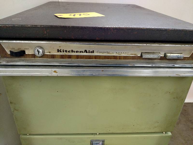 lot 475 image: Kitchenaid Trash Compactor, Works, ...