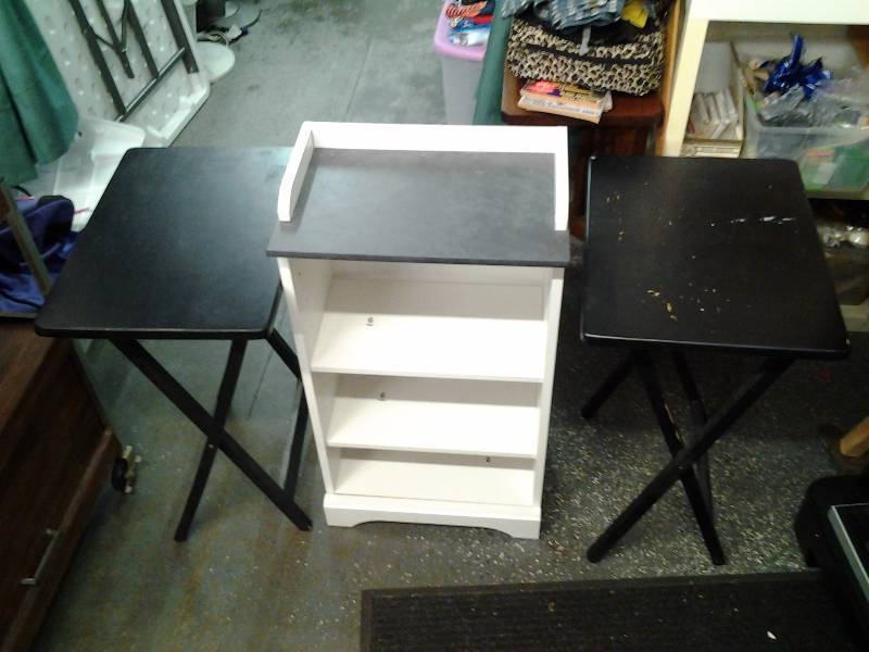 lot 17 image: White Shelf With Black Top 16x12x32, 2-Black TV Trays