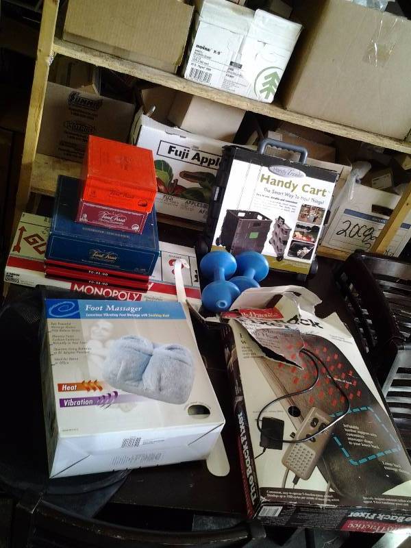 lot 27 image: Handy Cart, Back & Foot Massagers, Games, Dumbells, Hamper, Shoe Horn