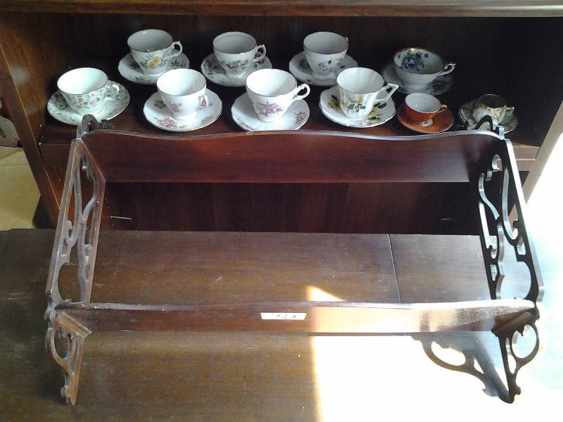 lot 32 image: Collection Of Tea Cups & Saucers, With Display Shelf 24x18 (Most Bone China & Staffordshire Made England)