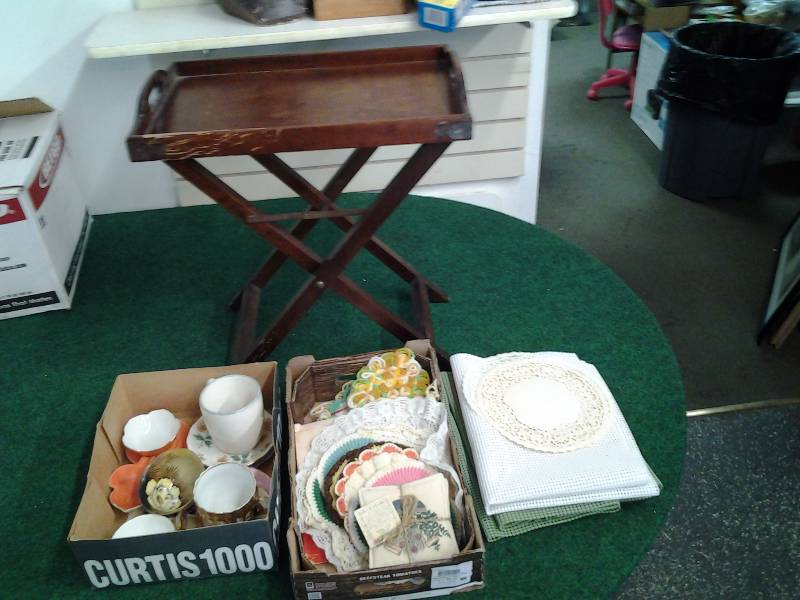 lot 54 image: Tray Table, Tea Cups, Doillies, Cabinet Liners, Misc