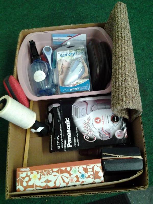 lot 69 image: Razors, Sundries, Hygiene, Misc