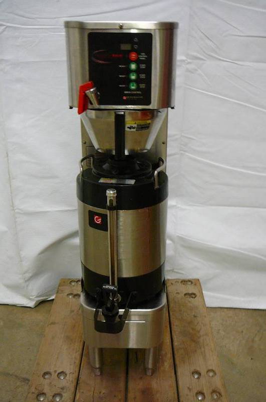 lot 4 image: COMMERCIAL BREWING SYSTEM