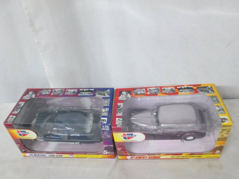 lot 112 image: 2 - DieCast Metal Street Rod Replicas