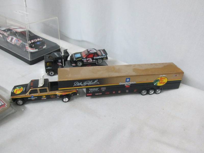 lot 131 image: NASCAR Memorabilia
