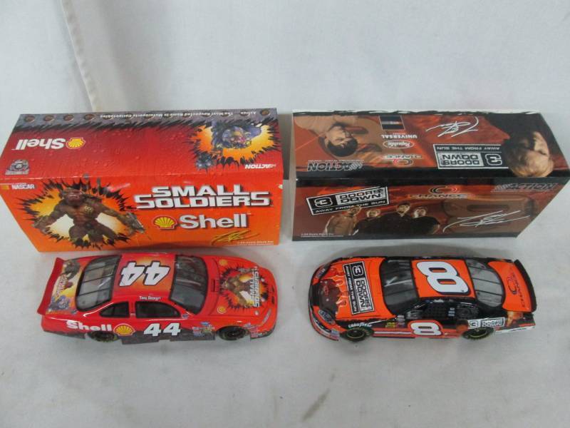 lot 56 image: 2 - Tony Stewart Stock Cars