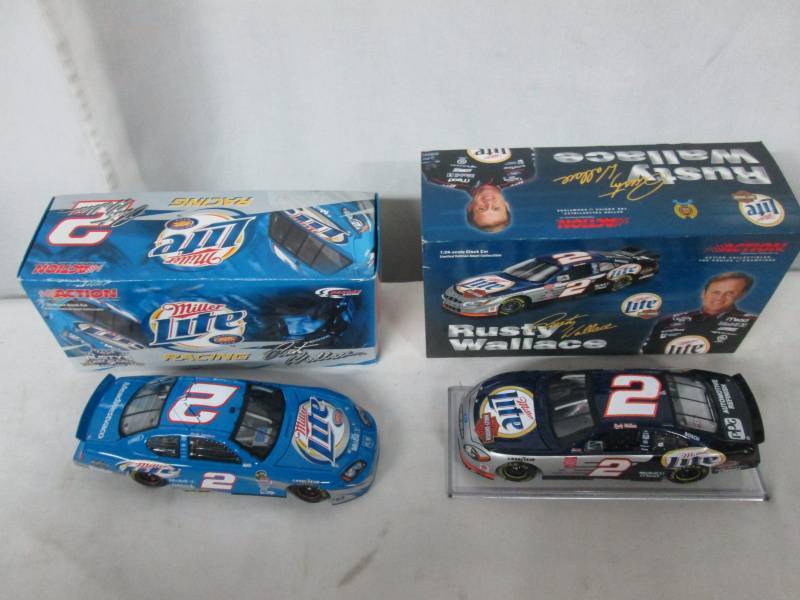 lot 80 image: 2 - Rusty Wallace Stock Cars