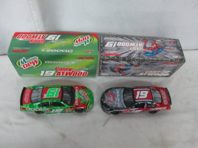 lot 88 image: 2 - Casey Atwood Stock Cars